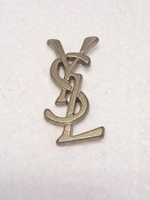 Alte Pin's Yves Saint Laurent