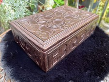 Holzkiste mit Leder bezogen Nordafrika Tuareg vintage ca 24x15x7,5 cm