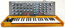 Moog Minimoog Voyager Old School Synthesizer +OVP+Fast Neuwertig+ 1,5J Garantie