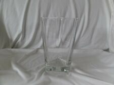 große Glas Blumenvase Tischvase für Blumen 17,5 cm hoch Dreieckig Glasvase