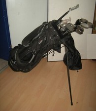 Golf-Set: Golftasche Ogio Riley TT + 22 Schläger + 24 Bälle + Zubehör