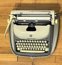 Alpina Reiseschreibmaschine inkl. Koffer Vintage mechanische Schreibmaschine