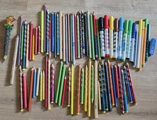 63 Buntstifte aus Holz Teils für Linkshänder + Gratis Faserstifte und Dinostift