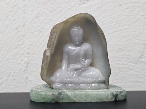 Buddha aus jade jadeit - aus,