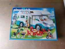 Playmobil Family Fun 70088 Familien-Wohnmobil, Abnehmbares Dach