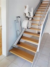 treppenlift für gerade Treppenläufe, gebraucht