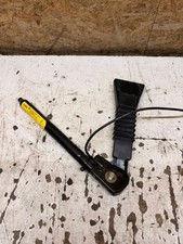 Gurtstraffer vorne links