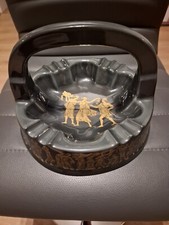 Stammtisch aschenbecher