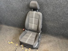 Fahrersitz VW Tiguan 5N