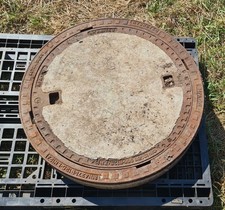 Schachtabdeckung – Beton-Guss mit Ring