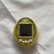 Tamagotchi iD Version Yellow
