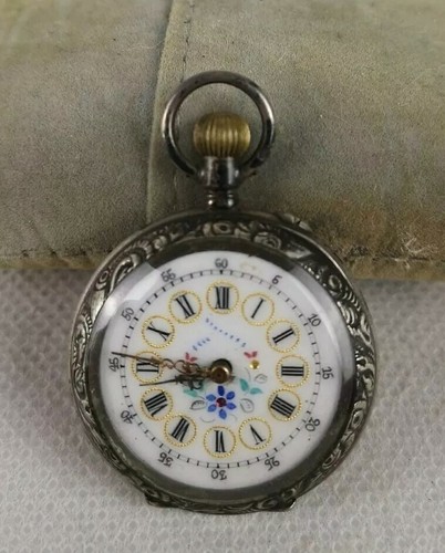 Uhr anfang 900 mit - uhr,
