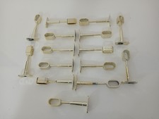 Konvolut 15 Schrankschellen