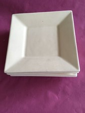 Vier 4 Essteller Teller eckig beige 15x15cm