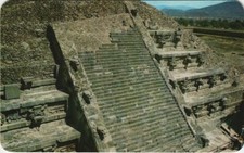 CPM AK Teotihuacan El Templo