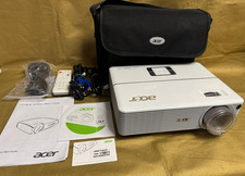 Acer H6500 Full HD DLP-Beamer Heimkino, Neuwertig - 60 Stunden gelaufen,2x HDMI