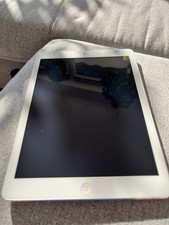 Apple iPad Air (1. Generation)