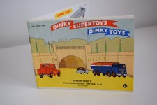 B93 CATALOGUE FOLDER LEAFLET