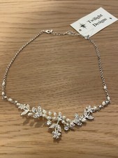 Kostüm Braut Hochzeit