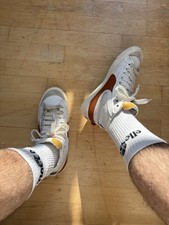 young gay used nikes- Weiß