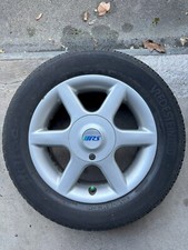 FORD Escort Borbet RS-Alufelgen 6J x 14 H2 ET32 Vredestein 185/60R14 82H