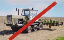 Farbbild 13 aus Serie DDR-Fahrzeuge, Pflug "Fortschritt ZT 300" aus Schönebeck