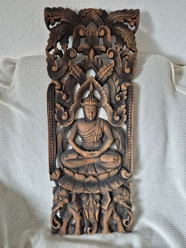 Großes holz durchbruch relief - großes,