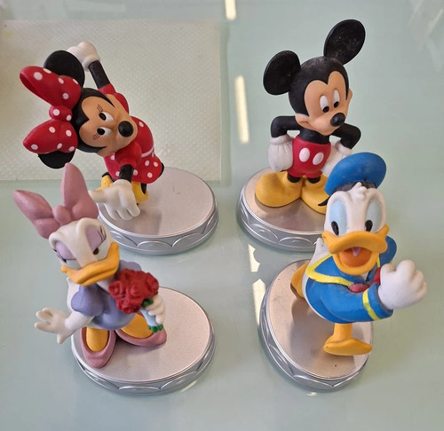 Donald daisy duck mickey - donald,