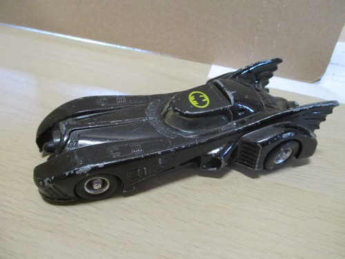 Batmobile 1989 ertl - cm,