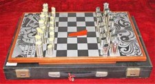 Schachspiel beine aus - schachspiel.,
