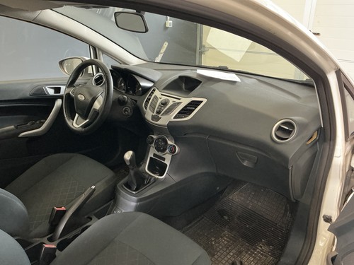 Armaturenbrett ford fiesta - armaturenbrett,