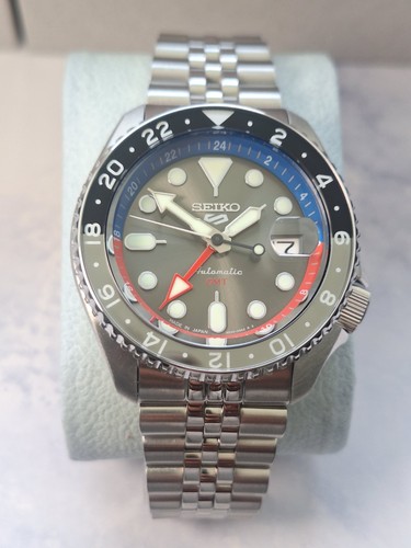 Seiko sports gmt ssk019 - seiko,