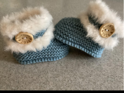 Handgefertigte gestrickte