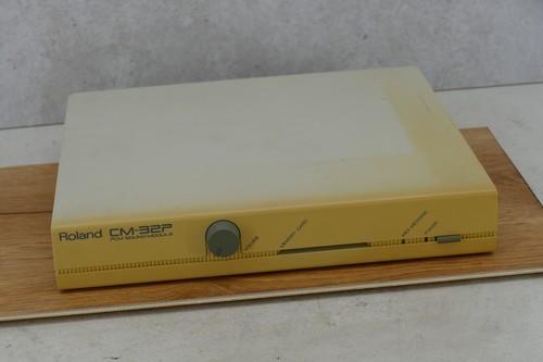 Roland 32p pcm sound module - cm-32p,