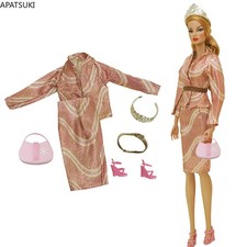 Rosa Kleidungsset für Barbiepuppe Outfits Mantel Rock Tasche Gürtel Krone Schuhe