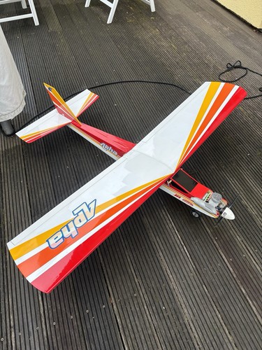 Hangar alpha trainer wie - hangar,