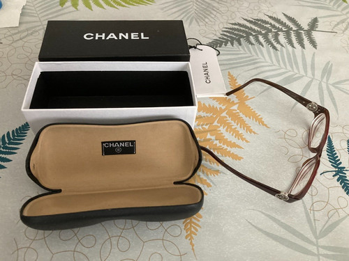 Chanel brille mit etui und - chanel,