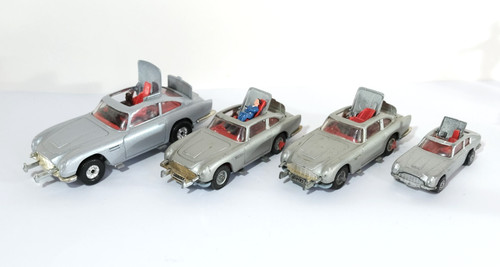 Corgi james bond 270 aston - corgi,