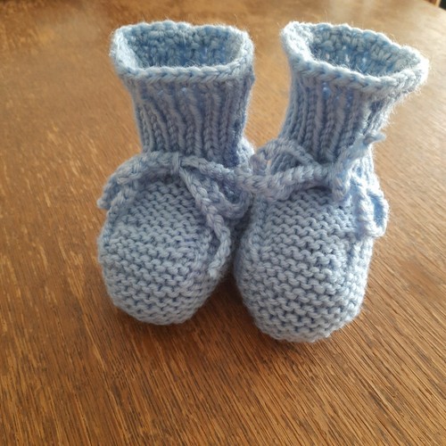 Babyschuhe handgestrickt - babyschuhe,,