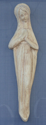 Relief aus ton heilige mutter - relief,
