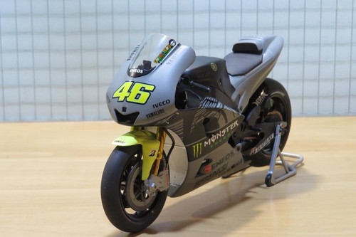 Deagostini valentino rossi - deagostini,