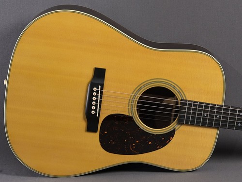 Martin satin - d-28,