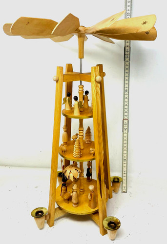 Pyramide christi geburt - pyramide,