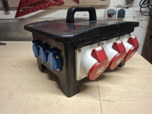 Vollgummi baustromverteiler - vollgummi, /