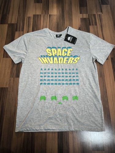 Space invaders t - ", "