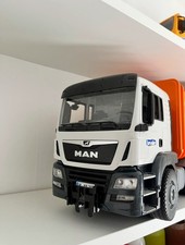 Bruder Man Müllwagen mit