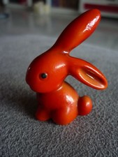 roter Porzellan-Hase (Göbel?)  ca.  1970, 4,5 cm