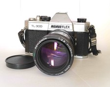 Revueflex TL 300 M42 SLR mit Objektiv 135mm f2.8