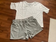 Better Rich Hot Pant Bermuda Grau +Shirt weiß Gr. XL