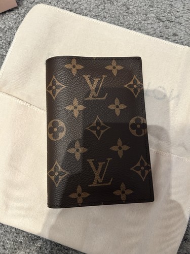 Louis vuitton - louis,